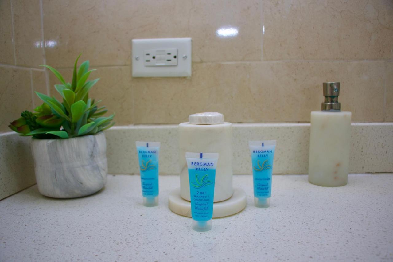 Comfort Homes Kingston Bagian luar foto