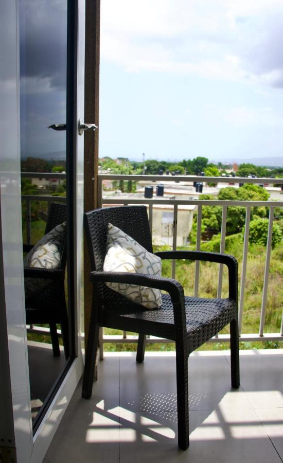 Comfort Homes Kingston Bagian luar foto